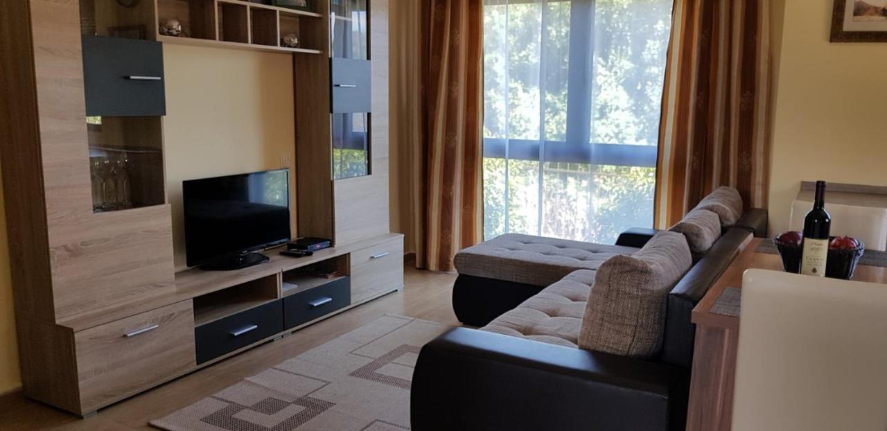 Villa Persik Утьеха Экстерьер фото